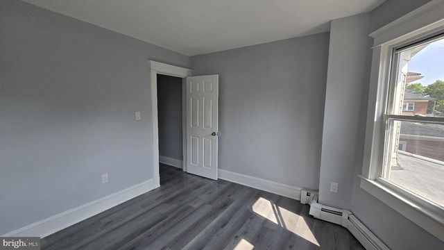 41 HOLLYWOOD AVE, Trenton, NJ 08609