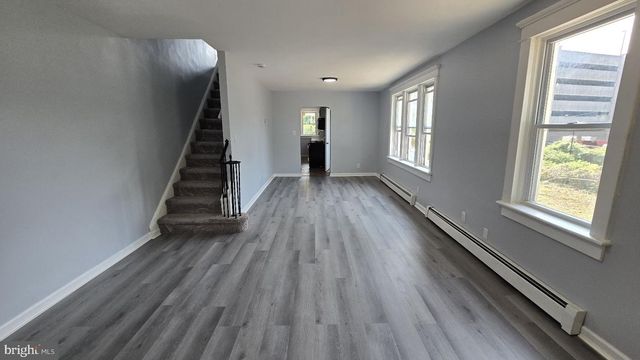 41 HOLLYWOOD AVE, Trenton, NJ 08609