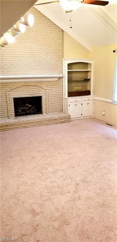 105 Wynnwood DR, Franklin, VA 23851