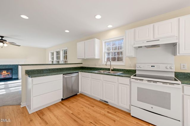 101 Rocklyn Lane, Apex, NC 27502