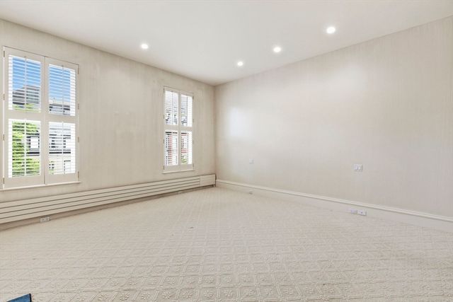 122 Marlborough Street, Boston, MA 02116