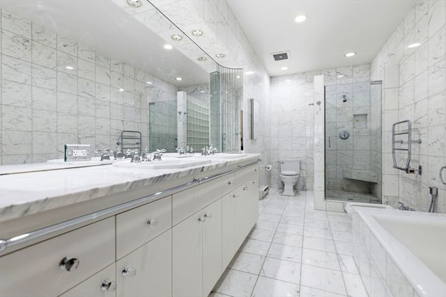 122 Marlborough Street, Boston, MA 02116