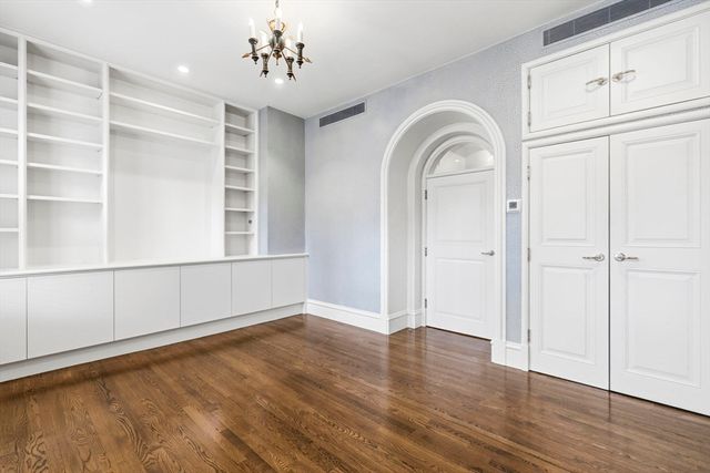 122 Marlborough Street, Boston, MA 02116