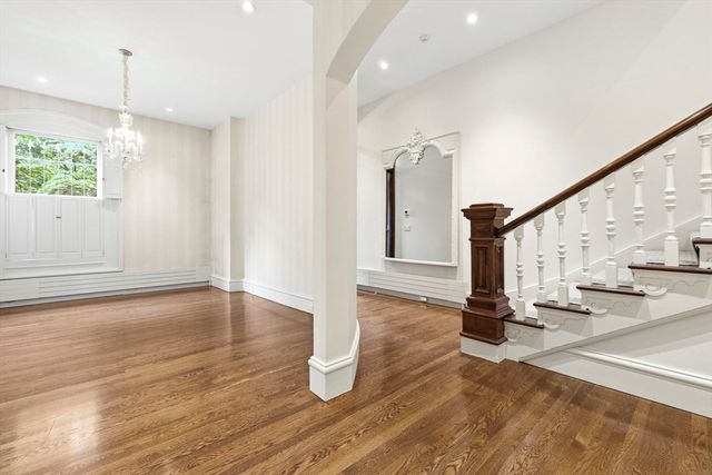 122 Marlborough Street, Boston, MA 02116