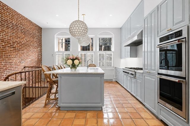 122 Marlborough Street, Boston, MA 02116