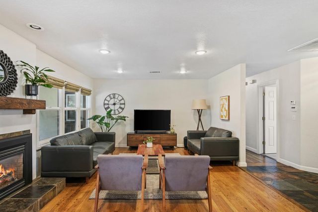 1214 Purdue Ave, Modesto, CA 95350