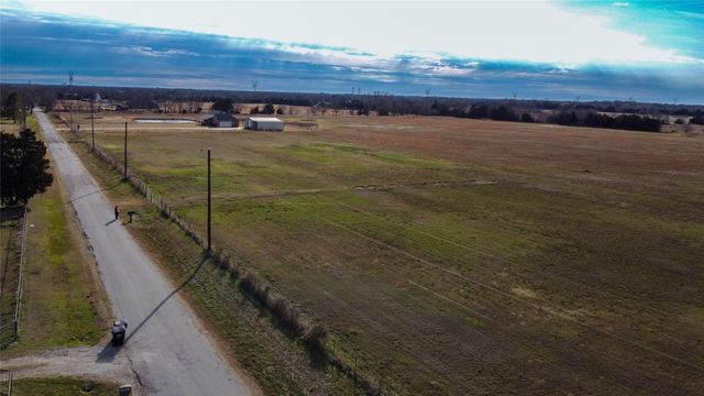 4584 County Road 3521, Greenville, TX 75402