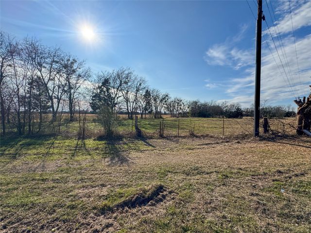 4584 County Road 3521, Greenville, TX 75402