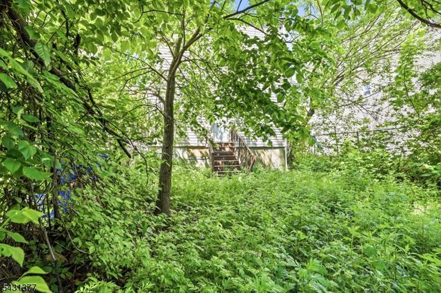 184 W Runyon St, Newark City, NJ 07108