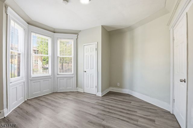 184 W Runyon St, Newark City, NJ 07108