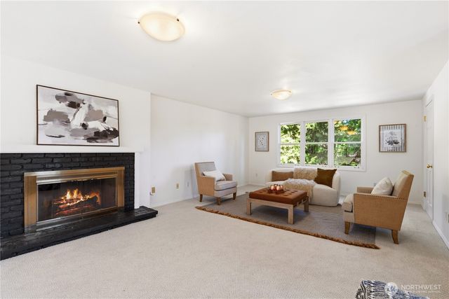 13555 NE 54th Place, Bellevue, WA 98005