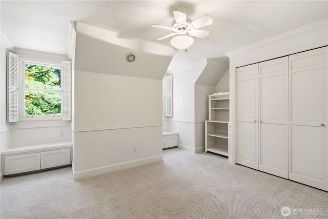 13555 NE 54th Place, Bellevue, WA 98005