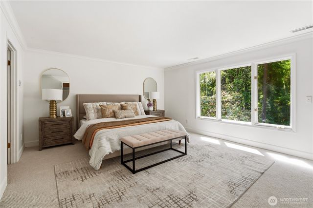 13555 NE 54th Place, Bellevue, WA 98005