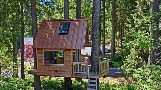 13555 NE 54th Place, Bellevue, WA 98005