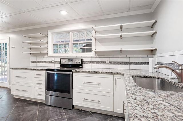 3625 Woodlark NE Drive, Roswell, GA 30075