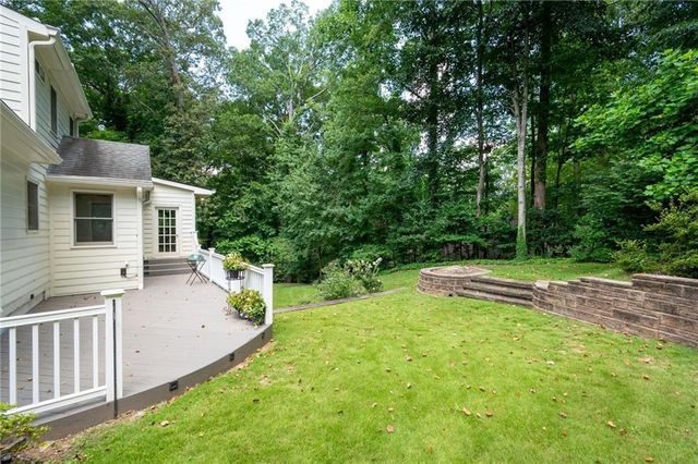 3625 Woodlark NE Drive, Roswell, GA 30075