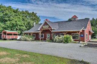 423 and 435 Marlboro Road, Brattleboro, VT 05301