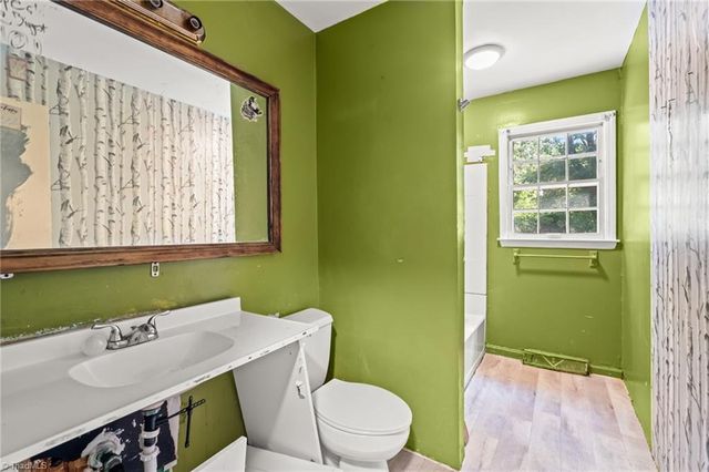 4211 Whippoorwill Drive, Greensboro, NC 27406