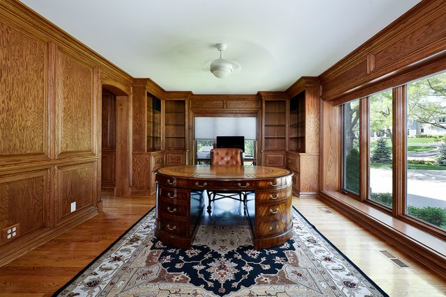 1661 Balmoral Lane, Inverness, IL 60067