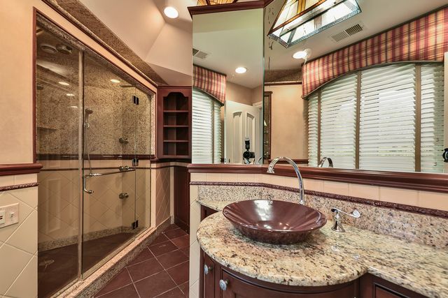 1661 Balmoral Lane, Inverness, IL 60067