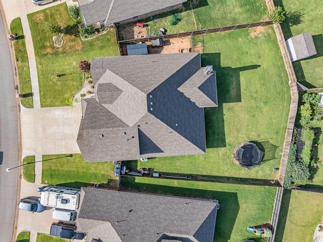 628 Red River Drive, Yukon, OK 73099
