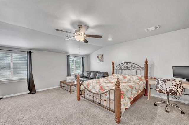 628 Red River Drive, Yukon, OK 73099