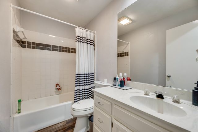 4102 Autumn Ridge Court, Arlington, TX 76016