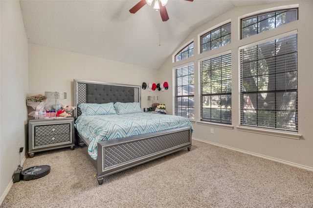 4102 Autumn Ridge Court, Arlington, TX 76016