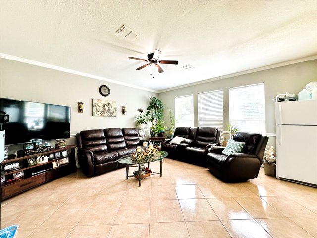 4813 Madyson Ridge Drive, Fort Worth, TX 76133