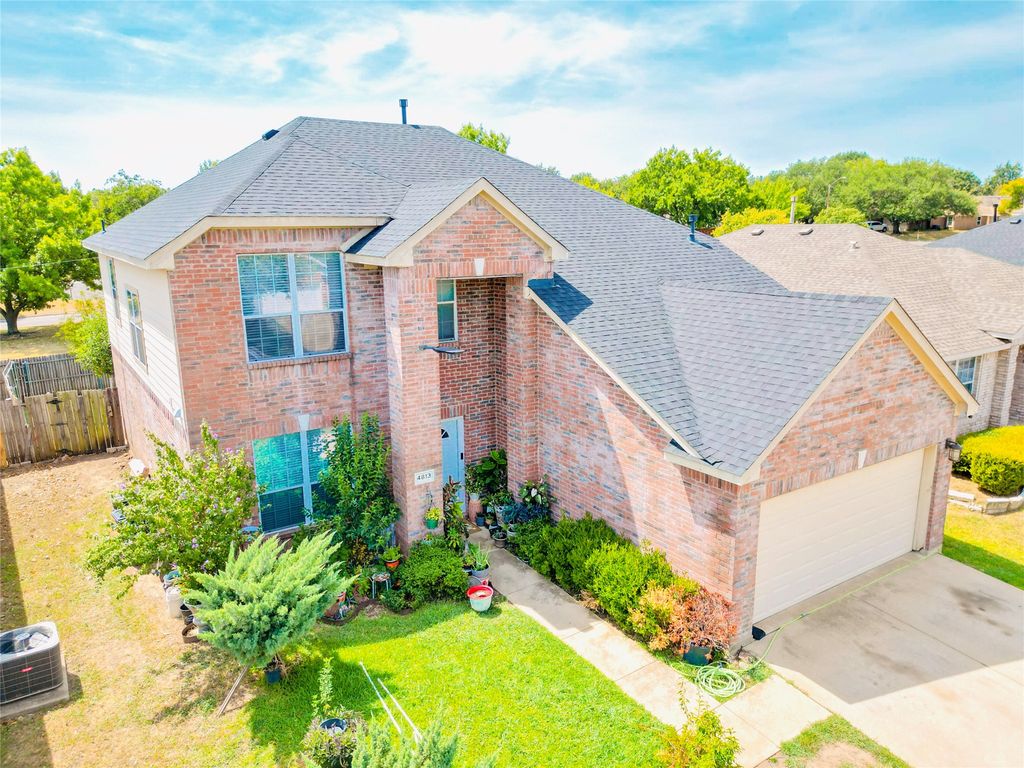 4813 Madyson Ridge Drive, Fort Worth, TX 76133