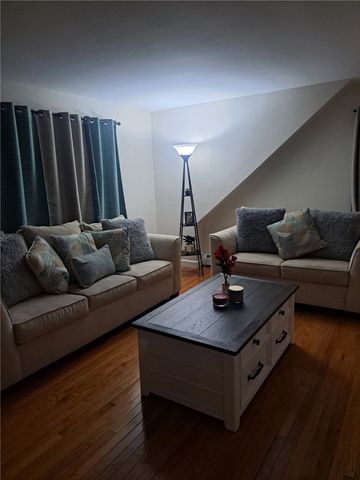 68 Murray Street, Providence, RI 02909