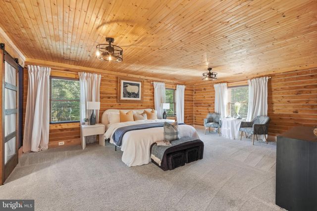 8 HOPE VALLEY LN, Stafford, VA 22554