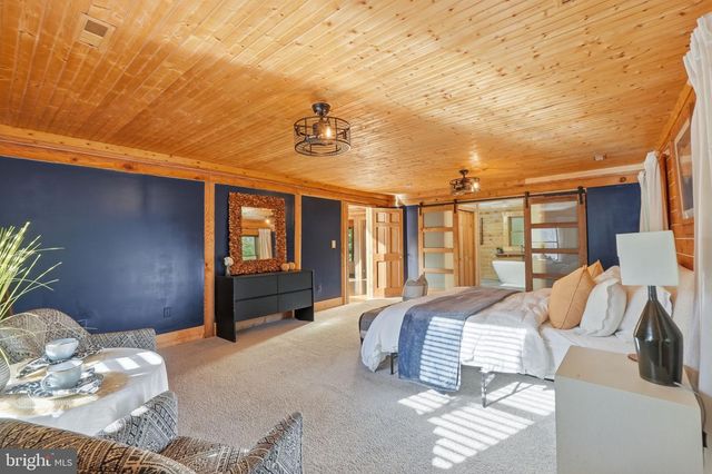 8 HOPE VALLEY LN, Stafford, VA 22554