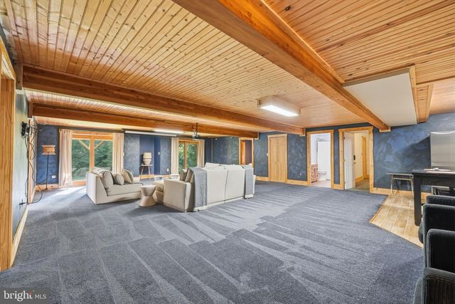 8 HOPE VALLEY LN, Stafford, VA 22554