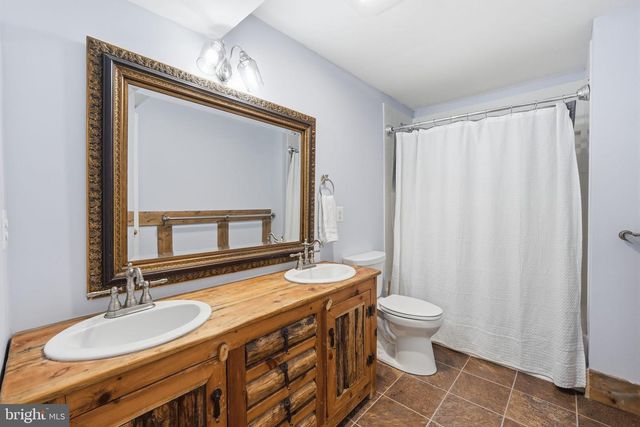 8 HOPE VALLEY LN, Stafford, VA 22554