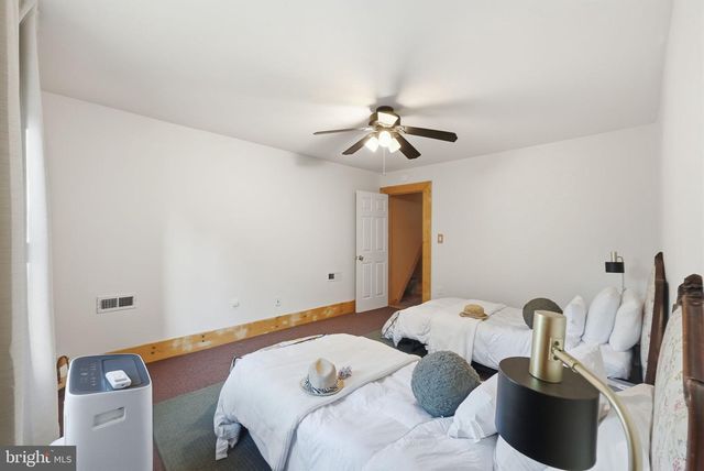 8 HOPE VALLEY LN, Stafford, VA 22554