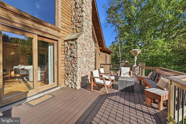 8 HOPE VALLEY LN, Stafford, VA 22554