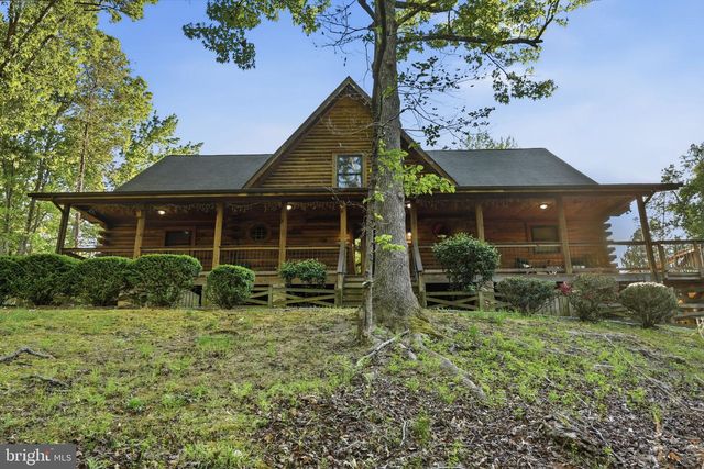8 HOPE VALLEY LN, Stafford, VA 22554