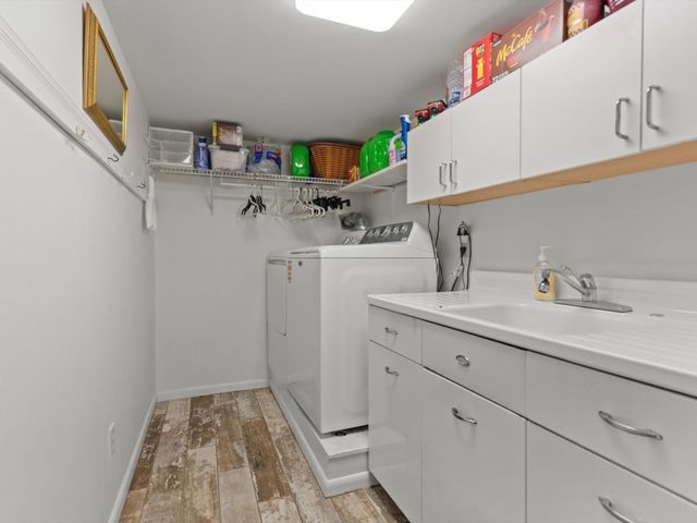 500 Elk River Shores Dr, Rogersville, AL 35652