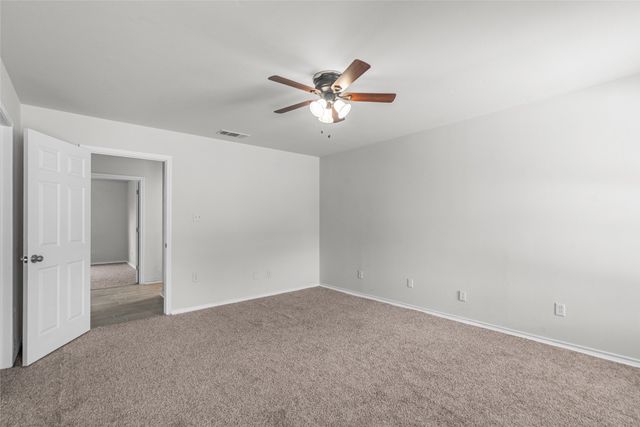608 Aldridge Street, Commerce, TX 75428