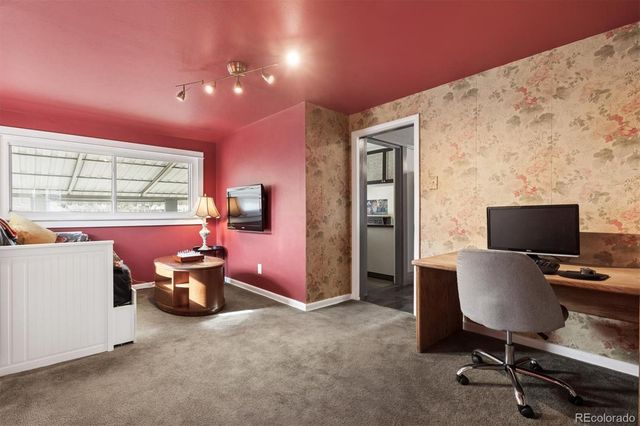 1275 Clinton Street, Aurora, CO 80010