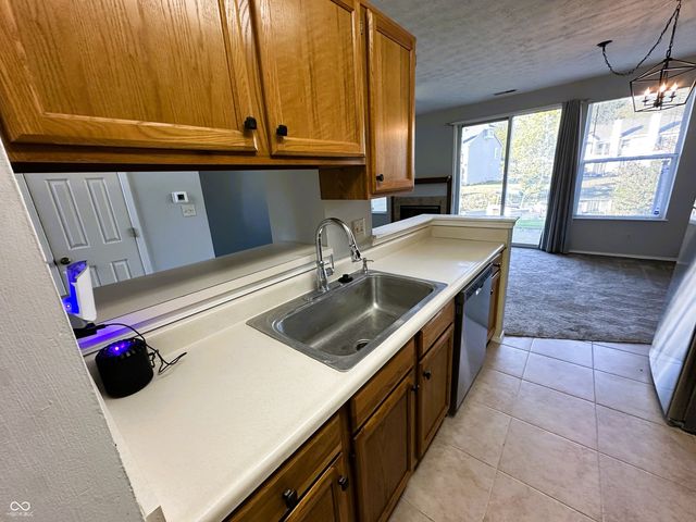 3266 Oceanline East Drive, Indianapolis, IN 46214