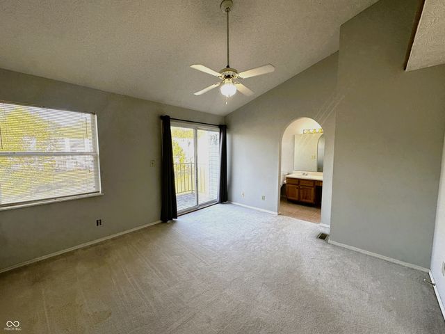 3266 Oceanline East Drive, Indianapolis, IN 46214