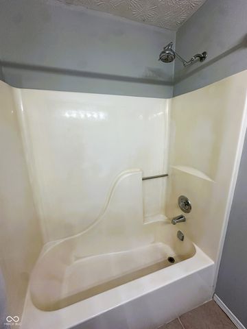 3266 Oceanline East Drive, Indianapolis, IN 46214