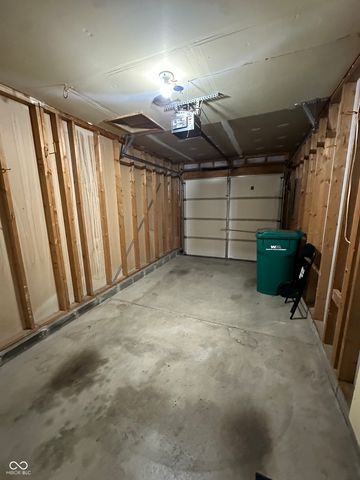 3266 Oceanline East Drive, Indianapolis, IN 46214