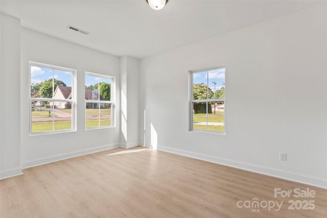 5258 Rocky River Crossing Road, Harrisburg, NC 28075
