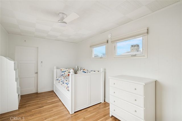 200 Grand Canal, Newport Beach, CA 92662