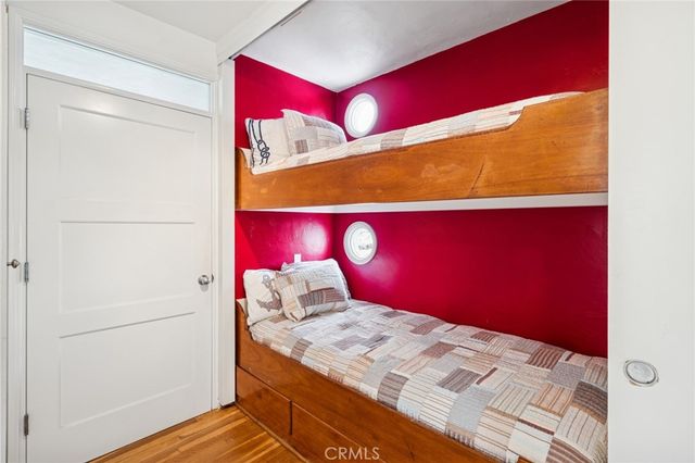 200 Grand Canal, Newport Beach, CA 92662