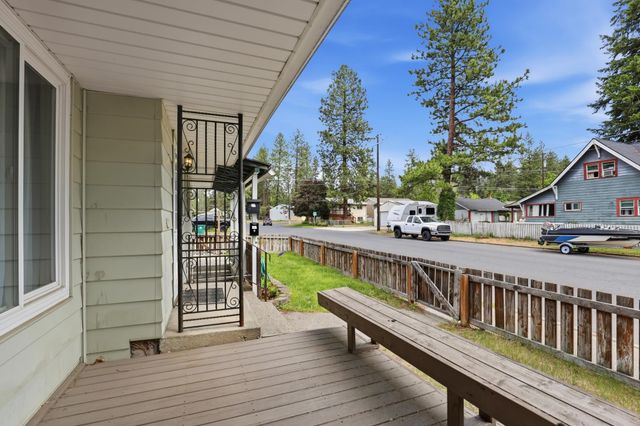 4607 N G St, Spokane, WA 99205