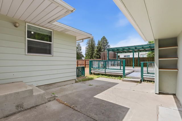4607 N G St, Spokane, WA 99205